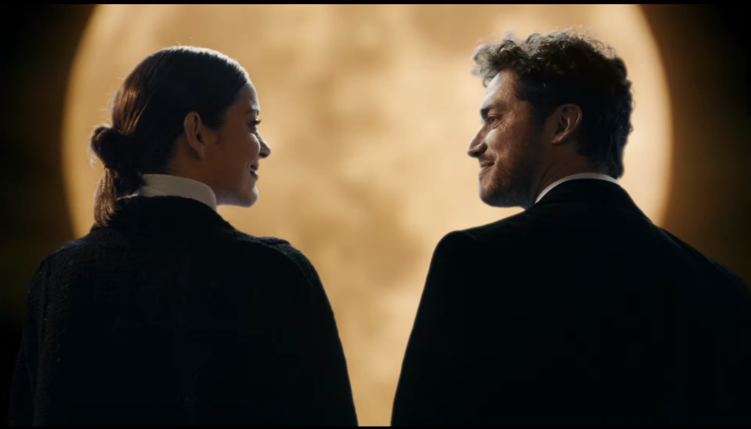 Режисер серіалу Чорнобиль зняв міні-фільм з Маріон Котіяр для Chanel