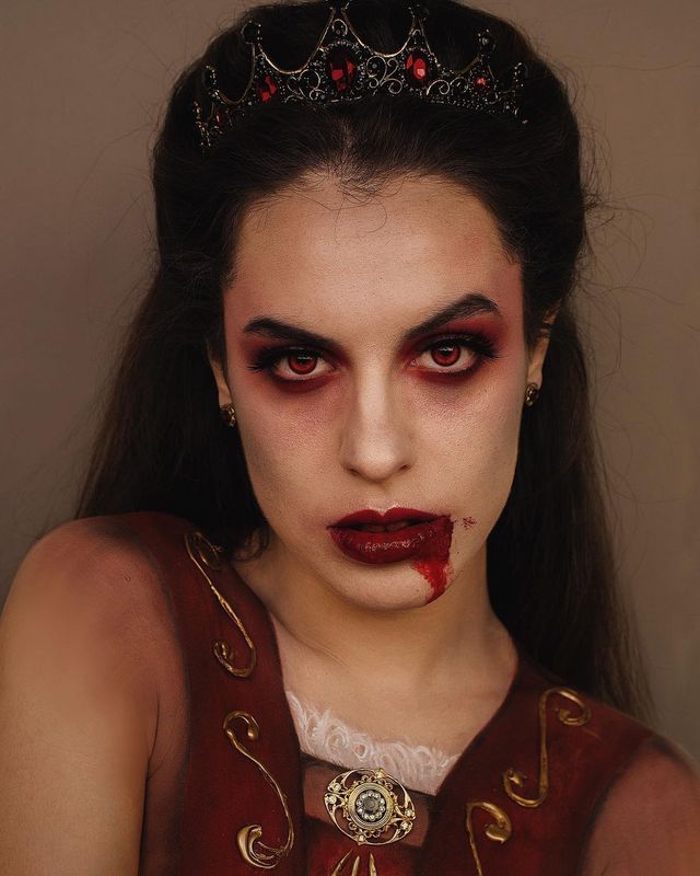Макіяж на Хеловін 2020: ідеї мейкапу та фото гриму в домашніх умовах - фото 432675