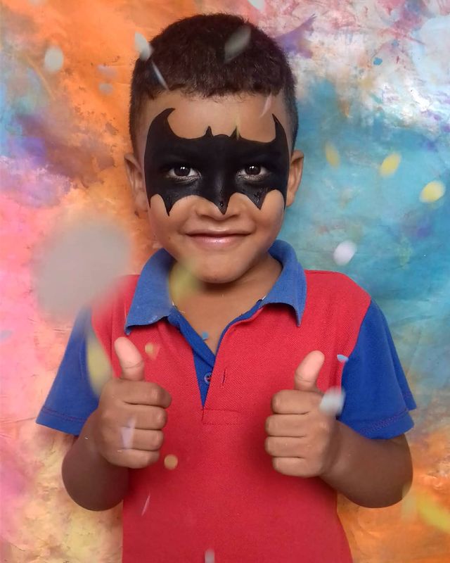 Макіяж на Хеловін 2020: ідеї мейкапу та фото гриму в домашніх умовах - фото 432692