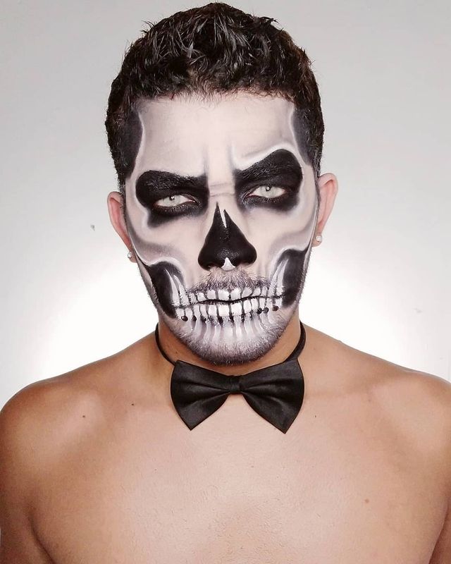 Макіяж на Хеловін 2020: ідеї мейкапу та фото гриму в домашніх умовах - фото 432699