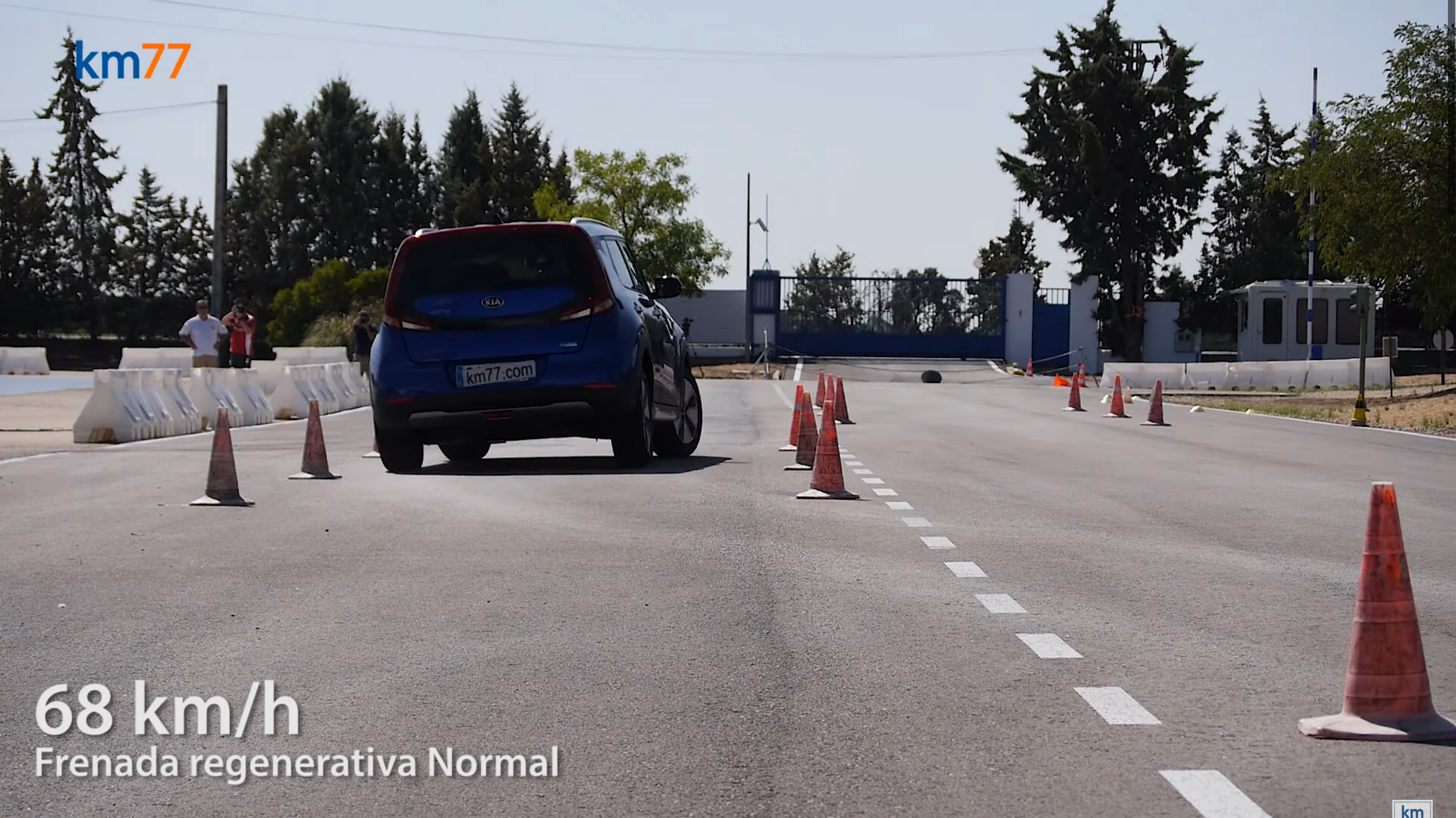 Електричний Kia Soul пройшов "лосиний тест": він допоміг виявити суттєвий недолік