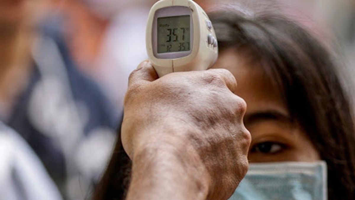 Учені з'ясували, люди якої професії найчастіше заражаються COVID-19