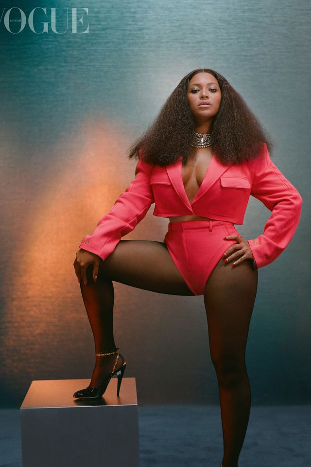Бейонсе знялася у відвертих образах для Vogue: гарячі фото зірки - фото 433431