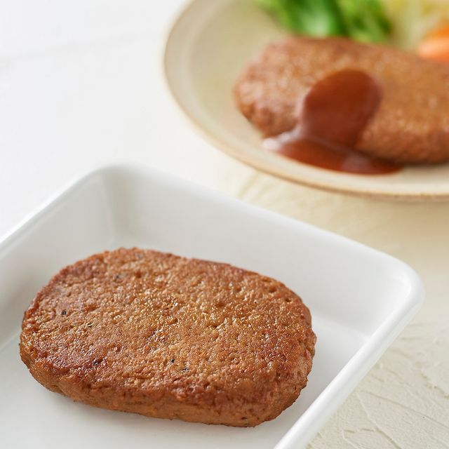 У Японії створили рослинне м'ясо, яке можна зберігати без холодильника - фото 433506