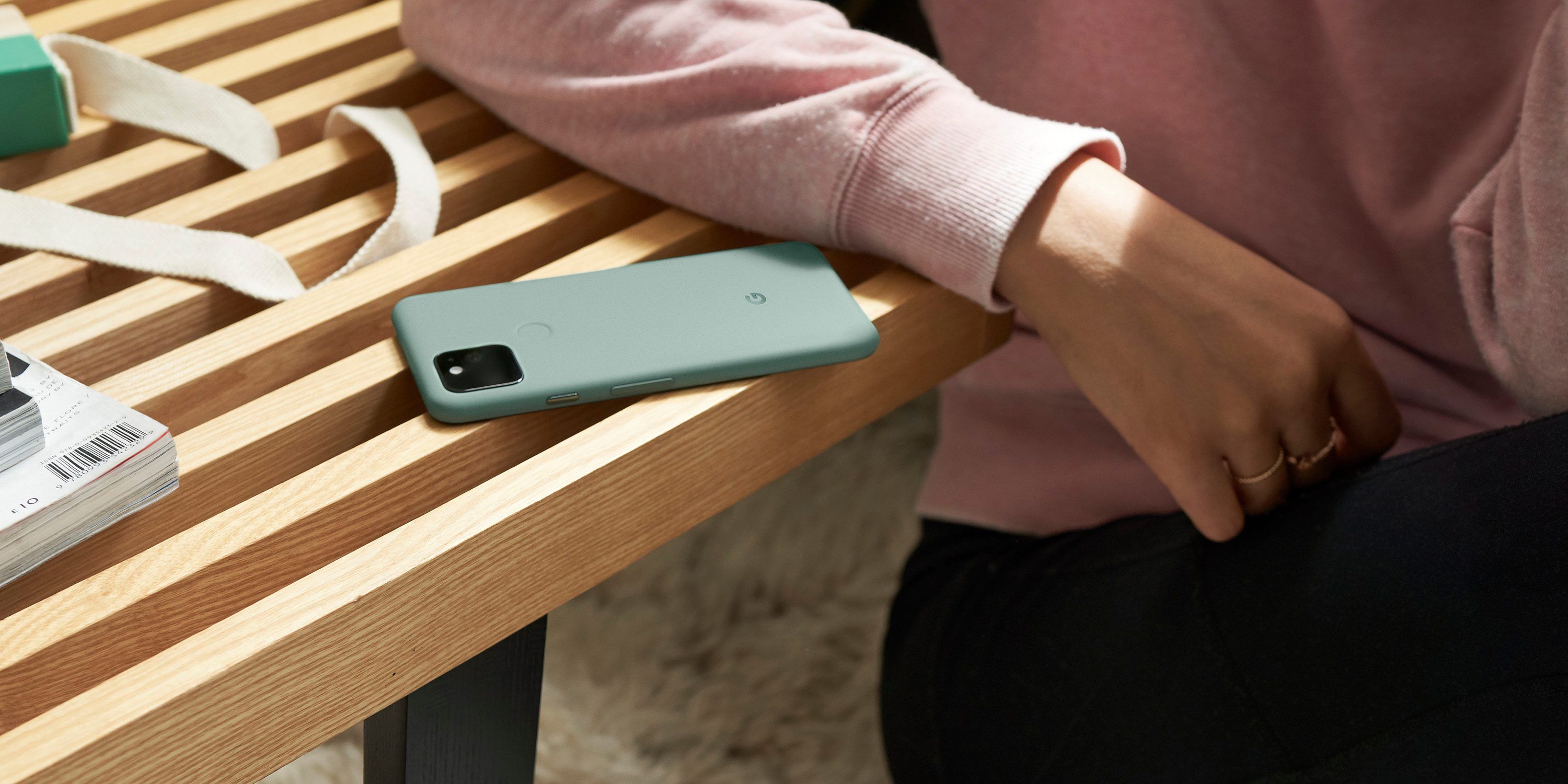 Google розповіла про "секретну" функцію зарядки Pixel 5: відео