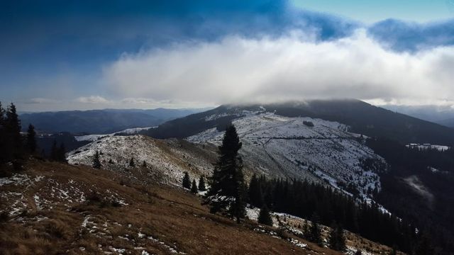 В очікуванні зими: як зараз виглядають українські Карпати - фото 433924