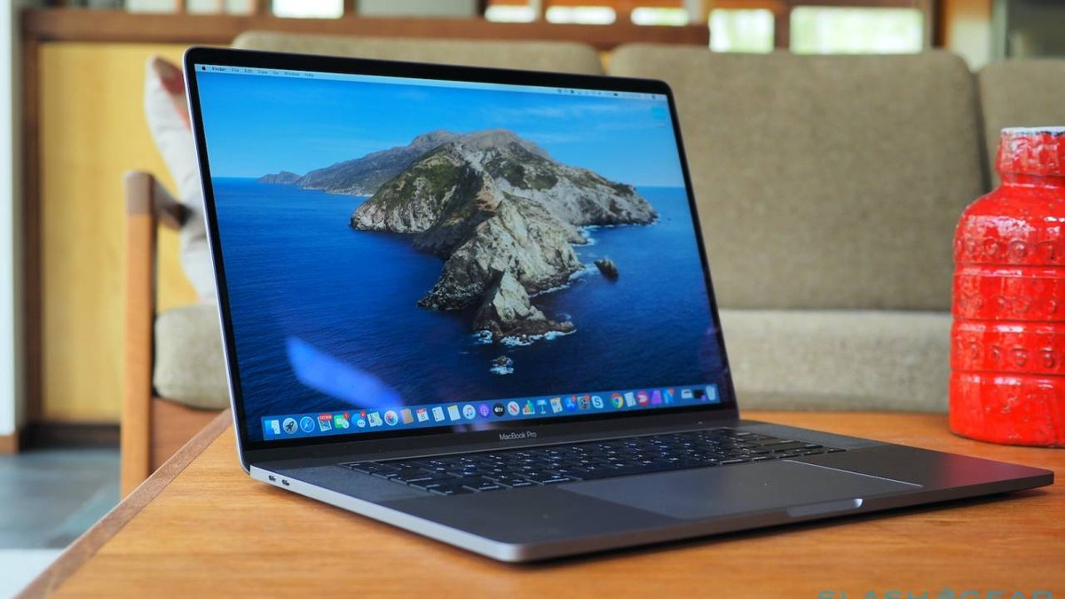 10 листопада Apple представить новий MacBook Pro - фото 1