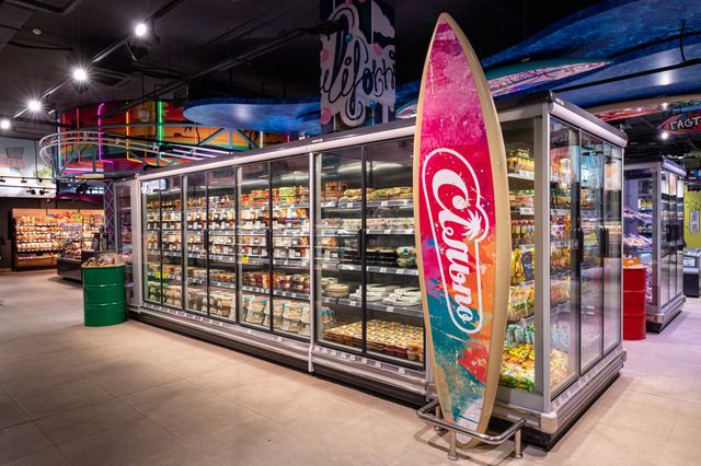 У Львові відкрився супермаркет у стилі GTA: San Andreas: атмосферні фото - фото 434106