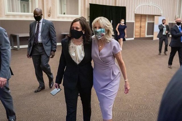 Стиль нової першої леді США Джилл Байден: найкращі образи - фото 434217