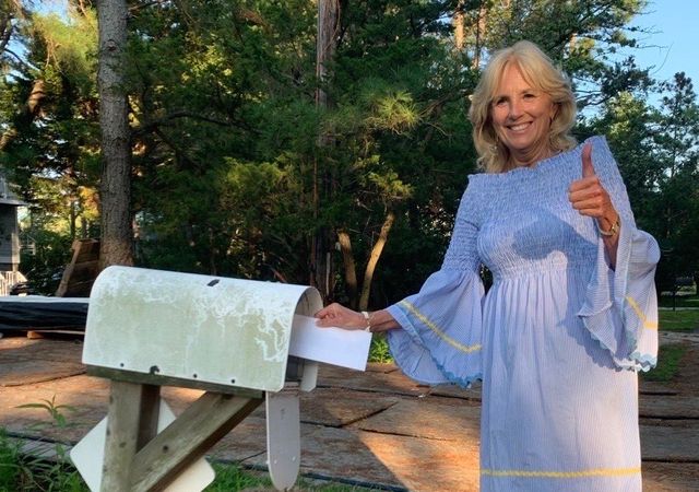 Стиль нової першої леді США Джилл Байден: найкращі образи - фото 434219