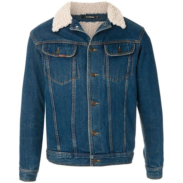 Яку джинсову куртку купити чоловікам цієї зими: 10 модних моделей з хутряною підкладкою - фото 434749