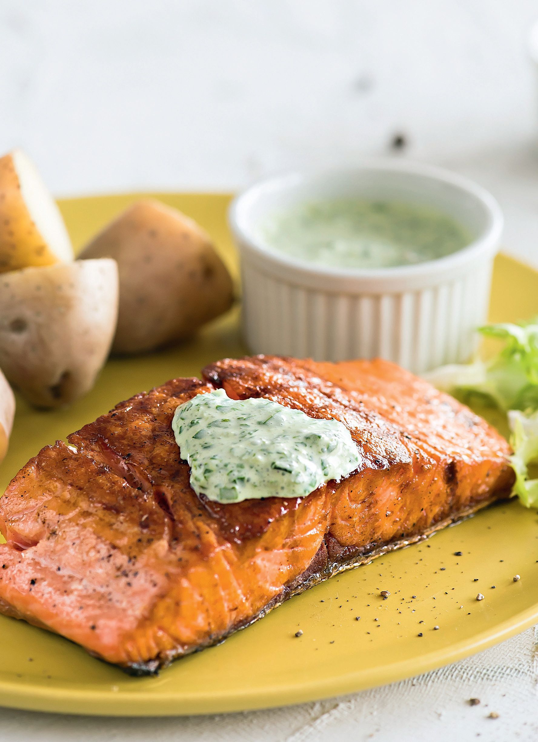 Тунець чи лосось: медики розповіли, яка риба корисніша