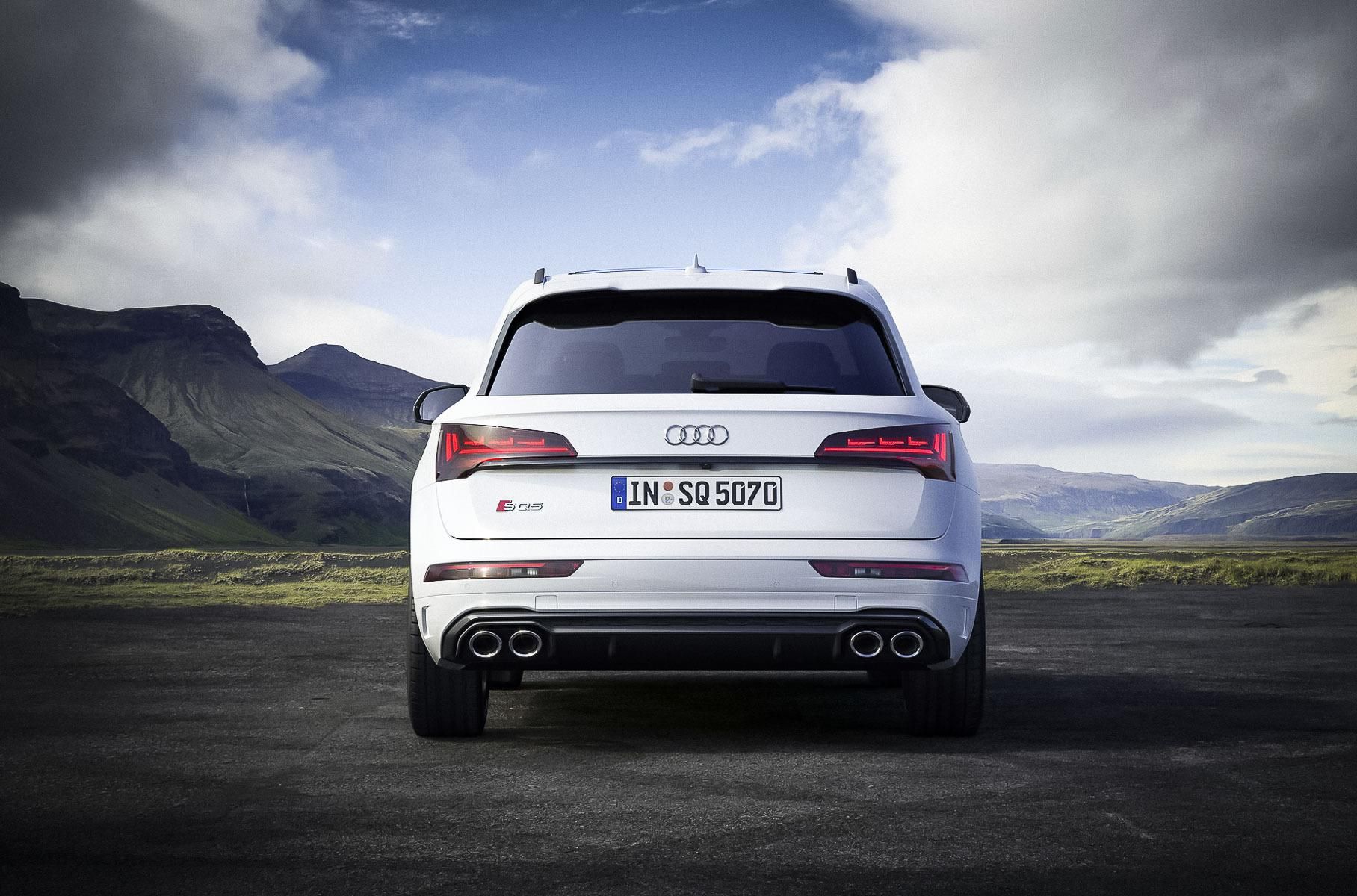 Дебют зарядженого Audi SQ5: в авто оновили дизайн, але "урізали" потужність