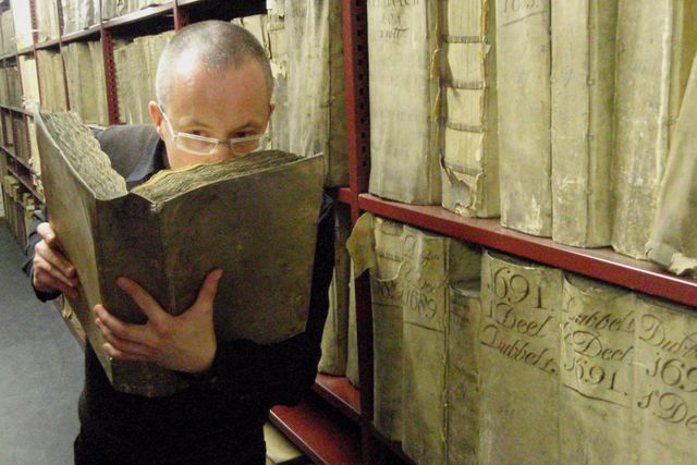 Історики та парфумери відтворять аромати старої Європи - фото 435522