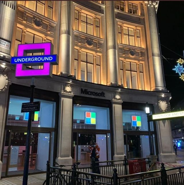 Sony підготувала лондонське метро до виходу PlayStation 5 - фото 435676