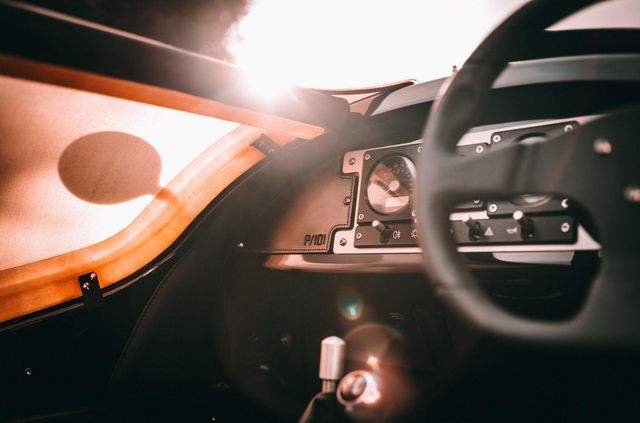 Morgan випустить прощальну серію трициклів 3 Wheeler - фото 435694