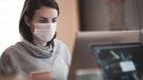 Данські науковці розповіли, наскільки ефективно медичні маски захищають від COVID-19