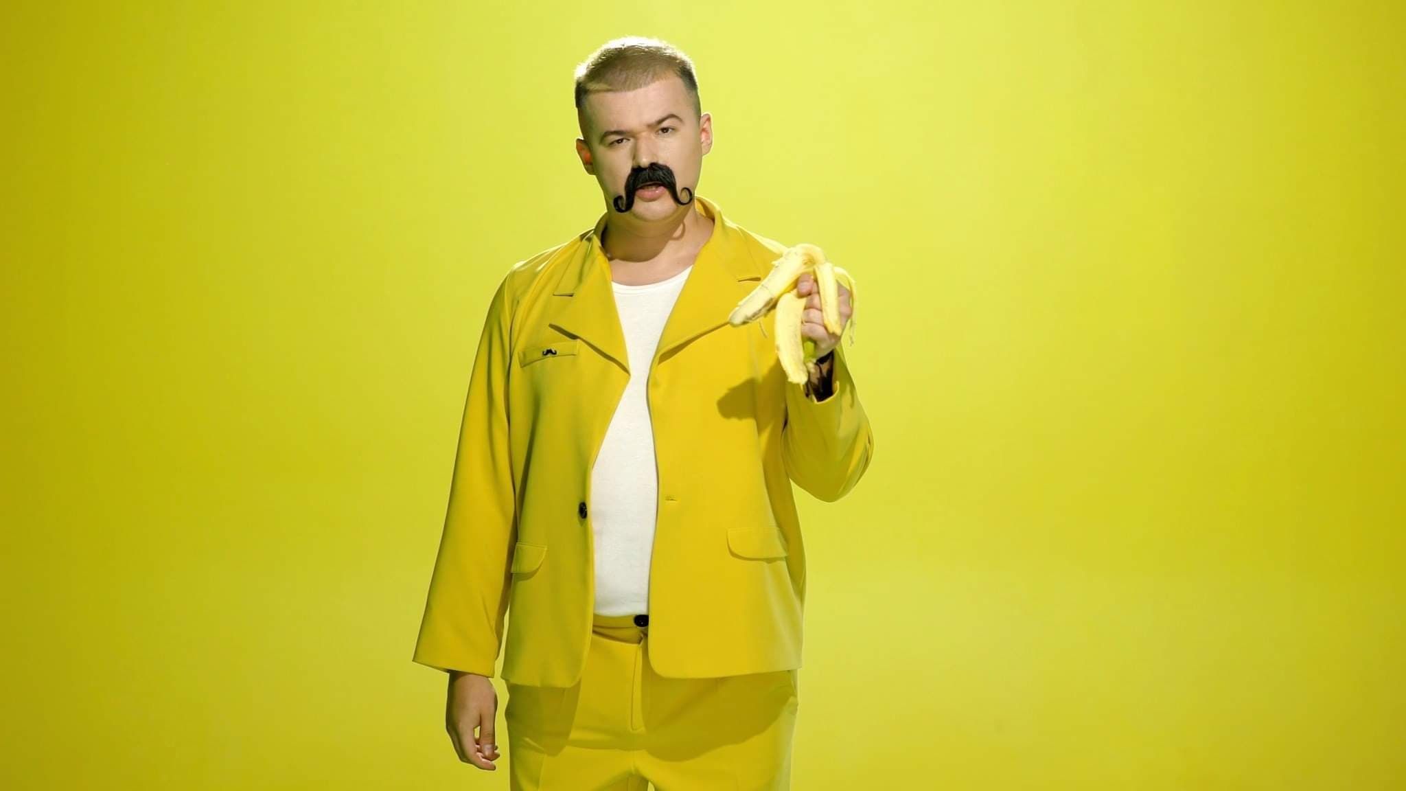 Сусідка: слухайте справжній хіт від Панаса Буйного