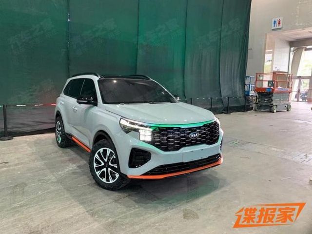Kia Sportage 2021 вперше показали наживо - фото 436267