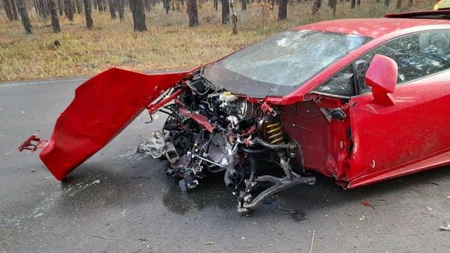 На зйомках фільму під Києвом розбили на шаленій швидкості спорткар Lamborghini: фото - фото 436359