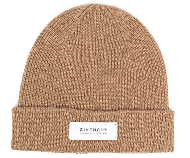 Пора утеплюватись: 15 модних базових шапок на цей сезон для чоловіків - фото 437039