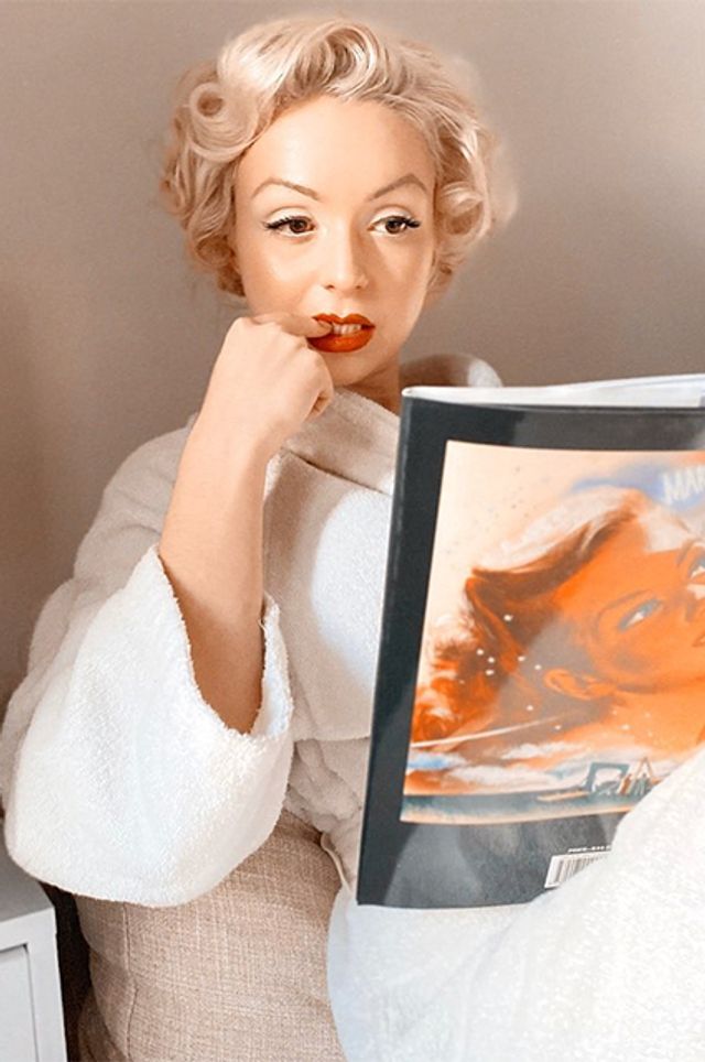 Блогерка перевтілилася в Мерилін Монро: тепер вона – зірка TikTok - фото 437076