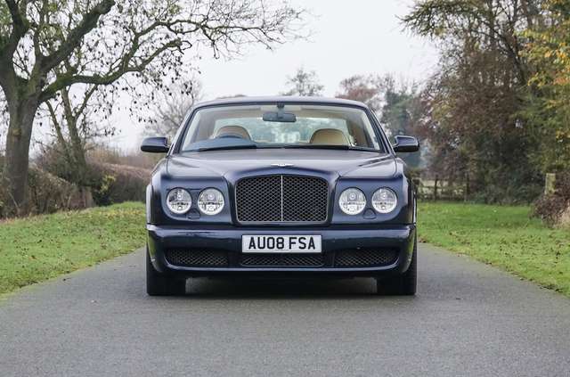 Рідкісний Bentley Brooklands продадуть на аукціоні - фото 437341