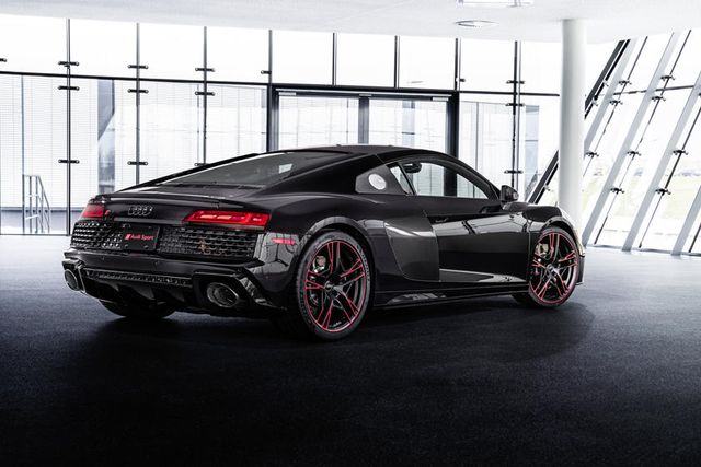 У Audi представили рідкісну версію спорткара - фото 437771