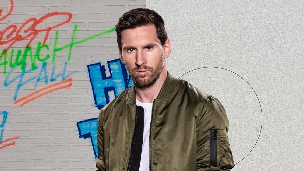 Блогер показав на відео, як Мессі терпить увагу фанатів