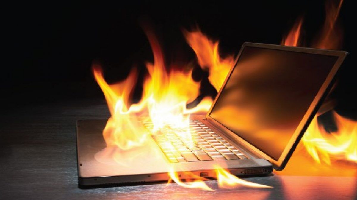 Експерти розповіли, як захистити ноутбук від перегріву - фото 1