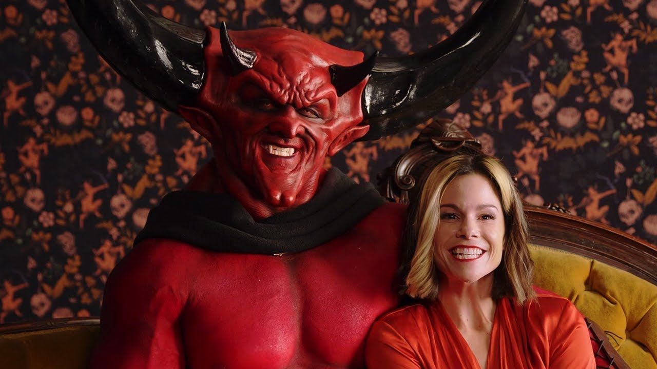 Сатана і 2020 рік: реклама додатку для знайомств підкорює мережу