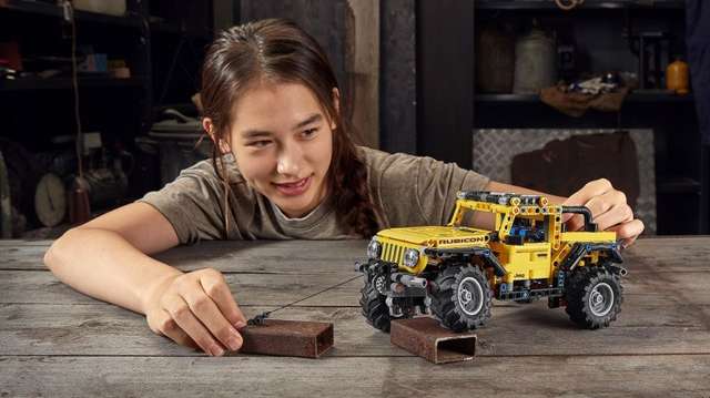 Найменший Jeep з Lego вразив підготовкою до бездоріжжя - фото 438037