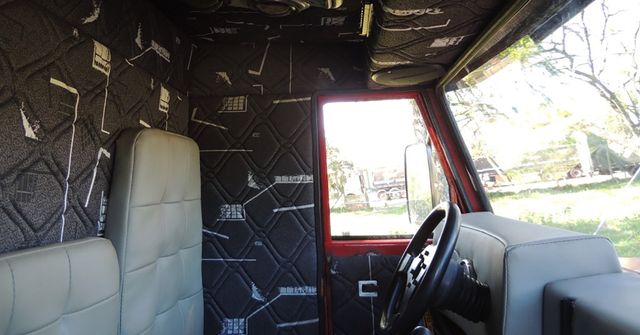 Ентузіаст з Бразилії змайстрував зменшену копію Scania з витратою палива 8 л/100 км: фото - фото 438105