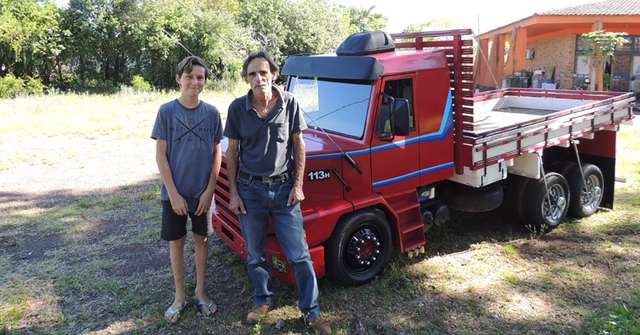 Ентузіаст з Бразилії змайстрував зменшену копію Scania з витратою палива 8 л/100 км: фото - фото 438107
