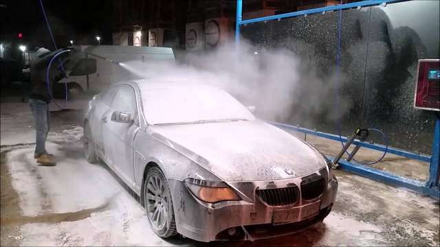 Експерти розповіли, чому не варто мити автомобіль взимку - фото 438138