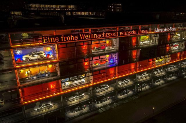 Mercedes-Benz і BMW помирилися: і навіть прорекламували один одного - фото 438862