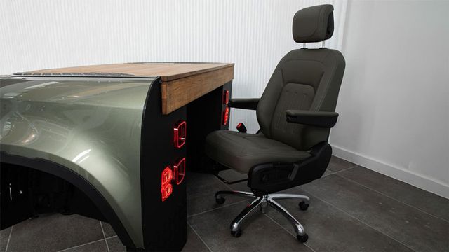 Новий Land Rover розрізали на частини і перетворили у меблі: фото - фото 438972