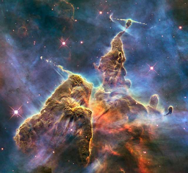 У NASA показали 30 неймовірних фото космосу, приурочені до ювілею телескопа Хаббл - фото 439274