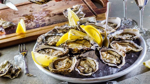 5 продуктів, які допоможуть тримати волосся у чудовому стані - фото 439285