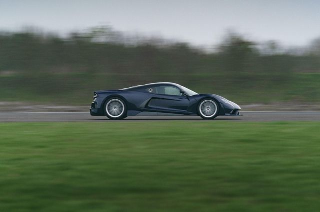 Представлено гіперкар Hennessey Venom F5 з 1842 'конячками' під капотом - фото 439391