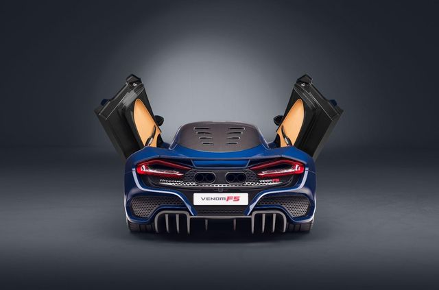 Представлено гіперкар Hennessey Venom F5 з 1842 'конячками' під капотом - фото 439397