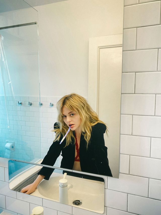 Зірка ремейку Пліткарка знялася для Vogue: гарячі фото красуні - фото 439482