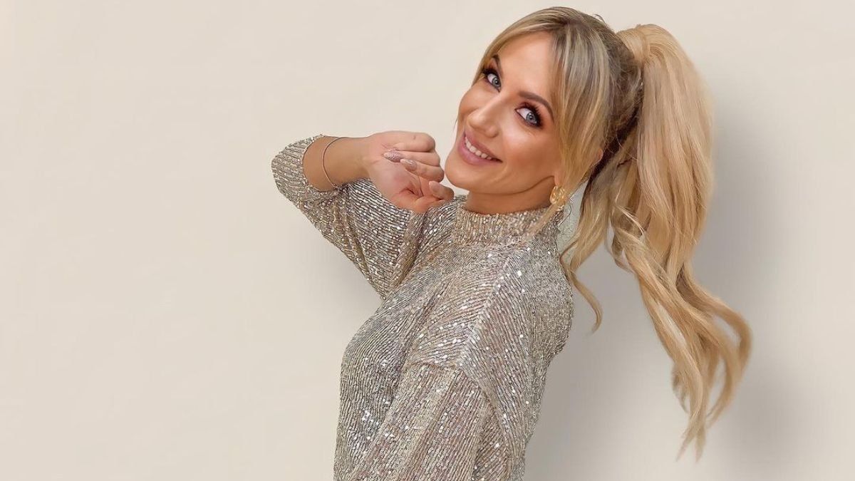 Леся Нікітюк приміряла спокусливу сукню для зустрічі Нового року