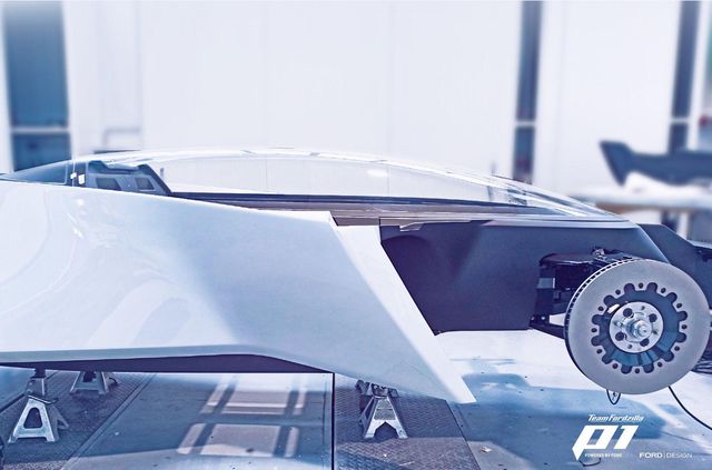 Віртуальний суперкар Ford втілили у реальність - фото 439772