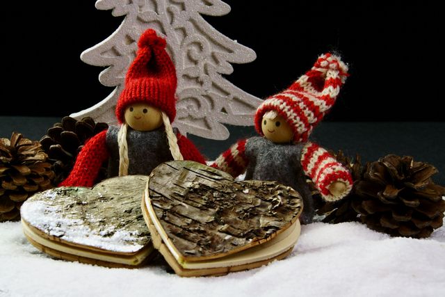 Яким знакам Зодіаку сьогодні варто присвятити час стосункам - фото 440250