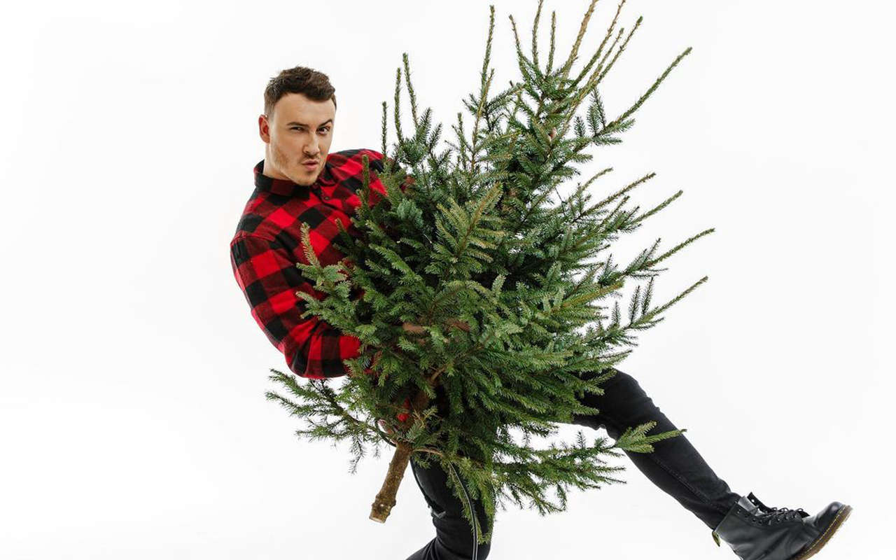 Почнемо все спочатку: слухайте новорічний хіт від Ivan NAVI