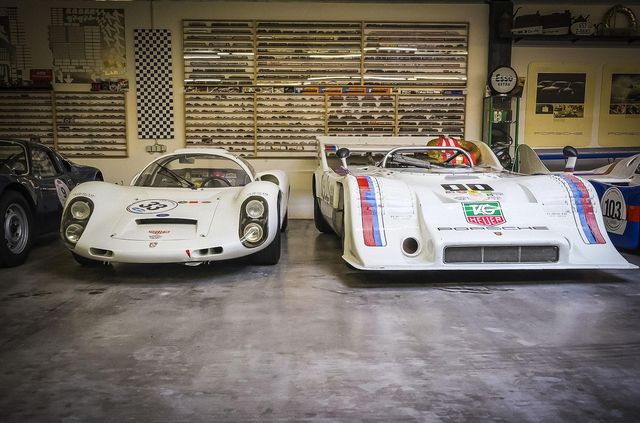 80-річний фанат Porsche придбав собі 80-й спорткар - фото 440322