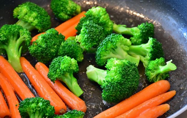 Ці продукти заповнять дефіцит вітамінів взимку - фото 440335