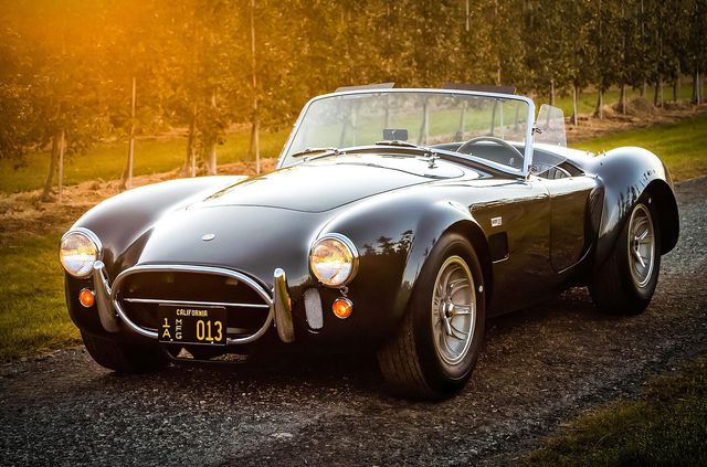 Родстер Shelby Cobra Керола Шелбі пустять з молотка - фото 440384