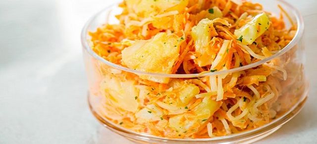 Легкі салати на Новий рік 2025: смачні рецепти з фото - фото 440560